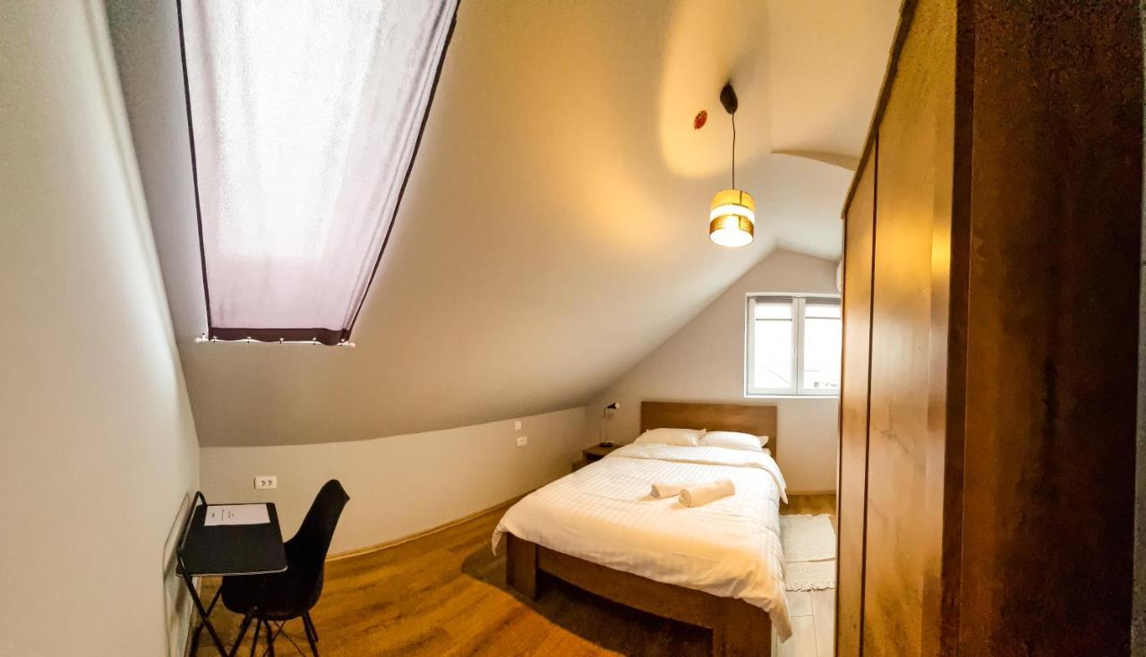 Xxl Rooms Ösek Dış mekan fotoğraf