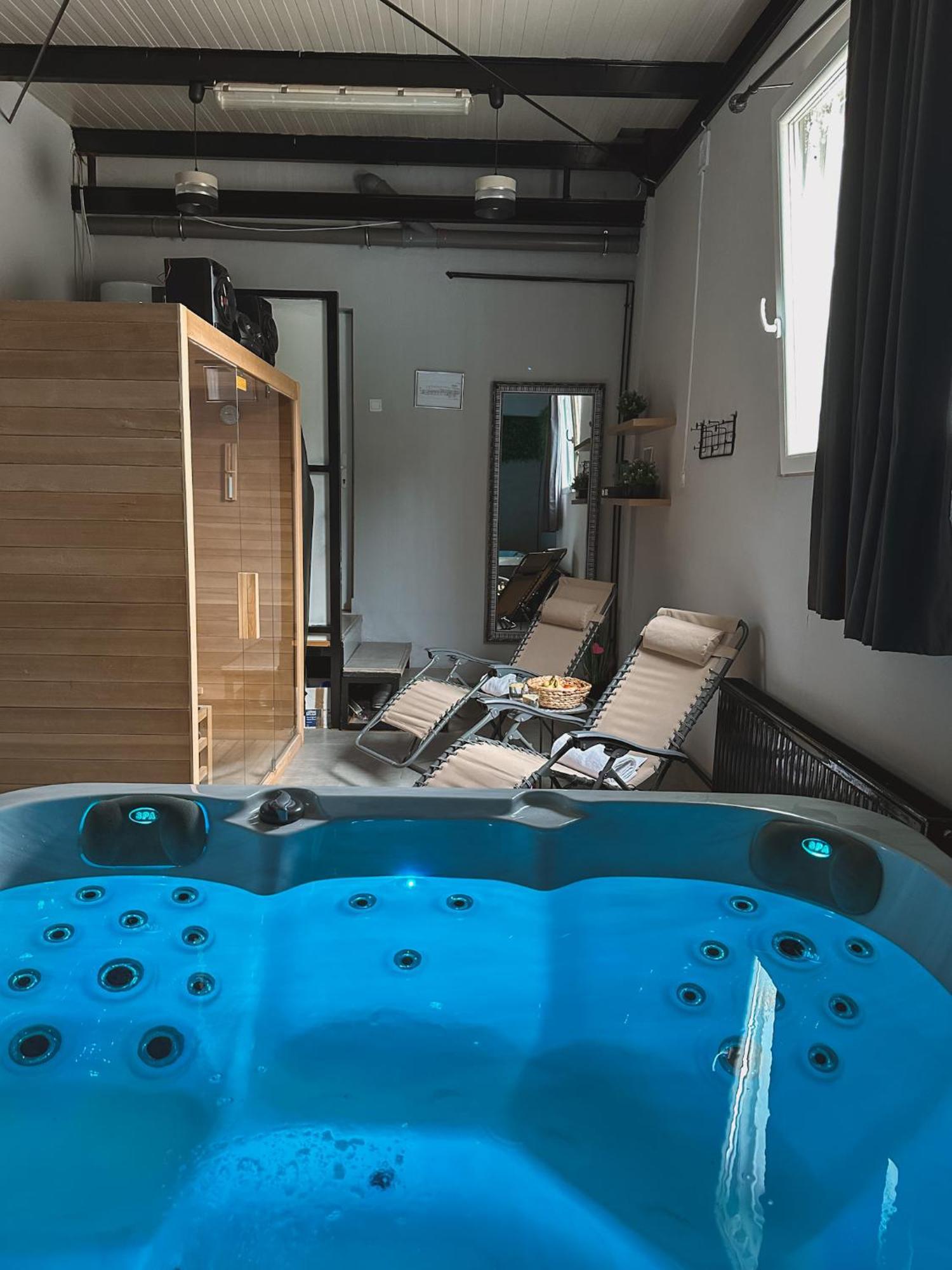 Xxl Rooms Ösek Dış mekan fotoğraf